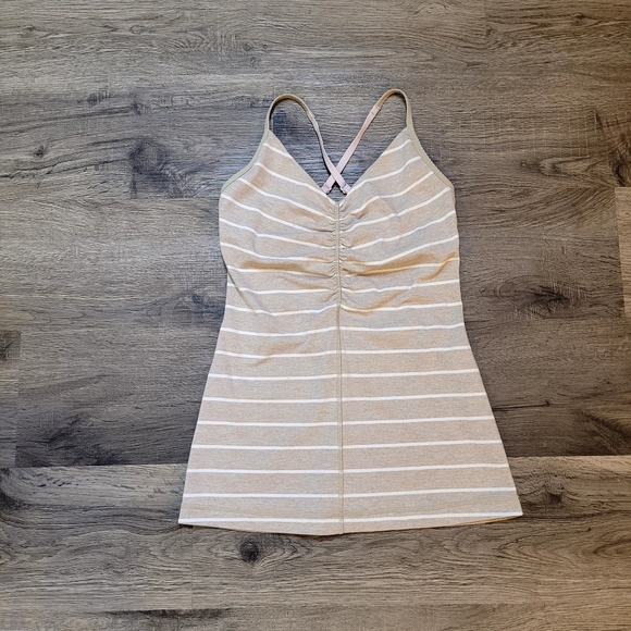 Lululemon Open Your Heart Tank - Picture 2 of 8